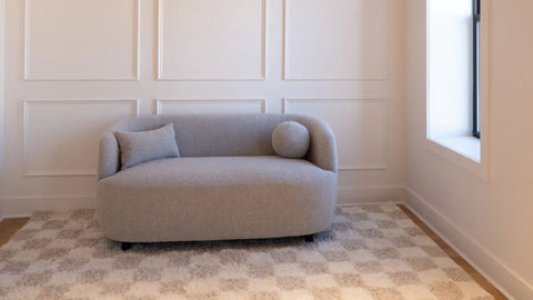 What to Expect When Booking a Studio for Your Next Session